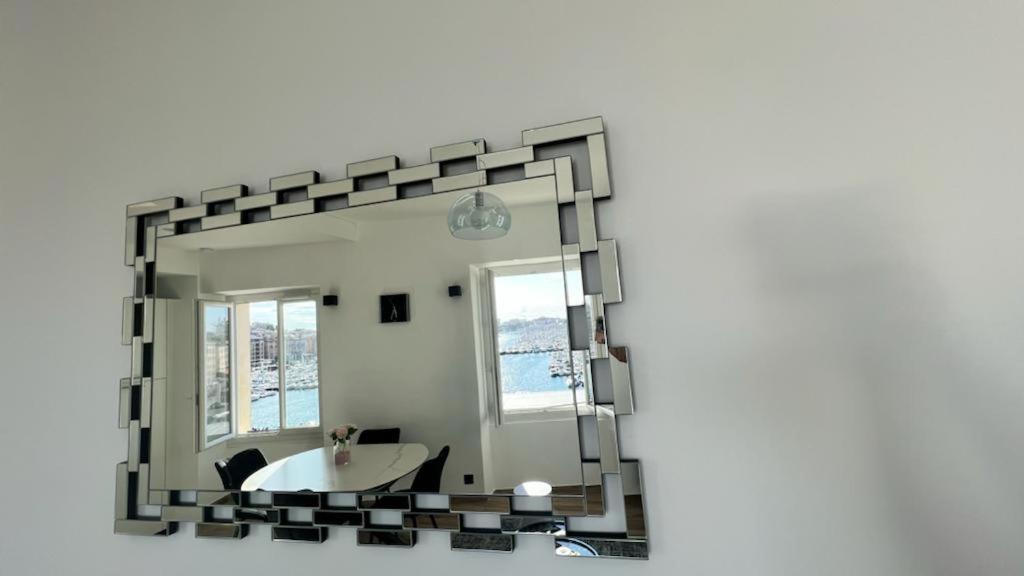 Face Au Vieux Port Vue 180 De Notre Dame Au Panier Apartment มาร์กเซย ภายนอก รูปภาพ